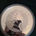 1 Kilo Silbermünze Kookaburra, Vorderseite mit Elizabeth II
